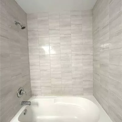 128, Grovewood Common, 1008 - GO Glenorchy, Oakville