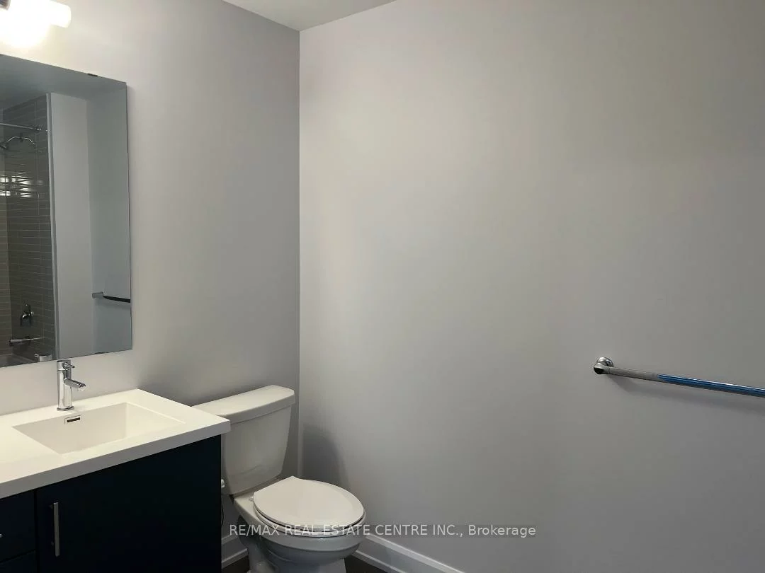3200, William Colston, 1010 - JM Joshua Meadows, Oakville