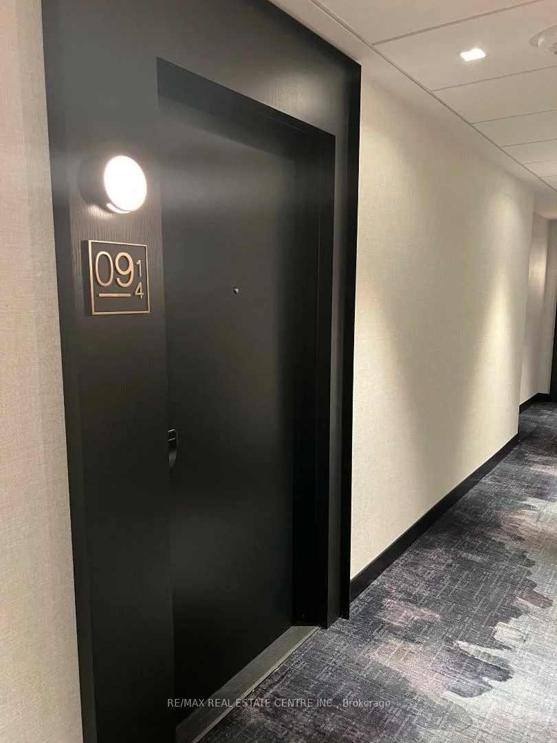 3200, William Colston, 1010 - JM Joshua Meadows, Oakville