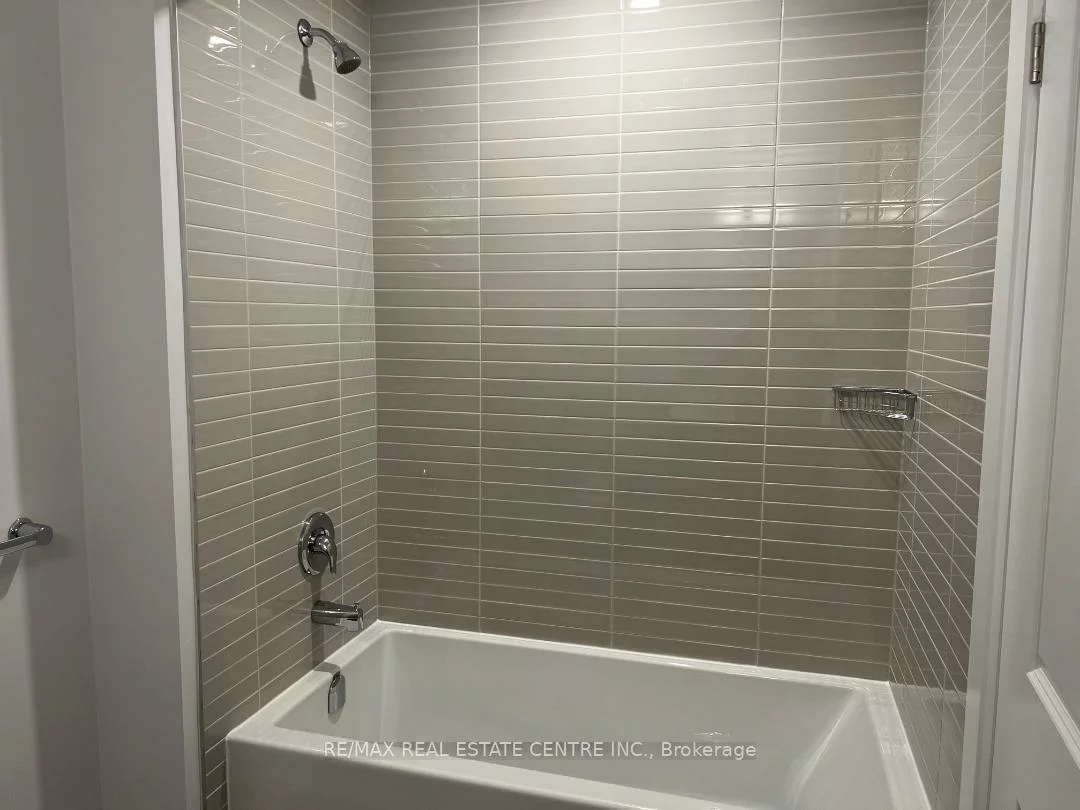 3200, William Colston, 1010 - JM Joshua Meadows, Oakville