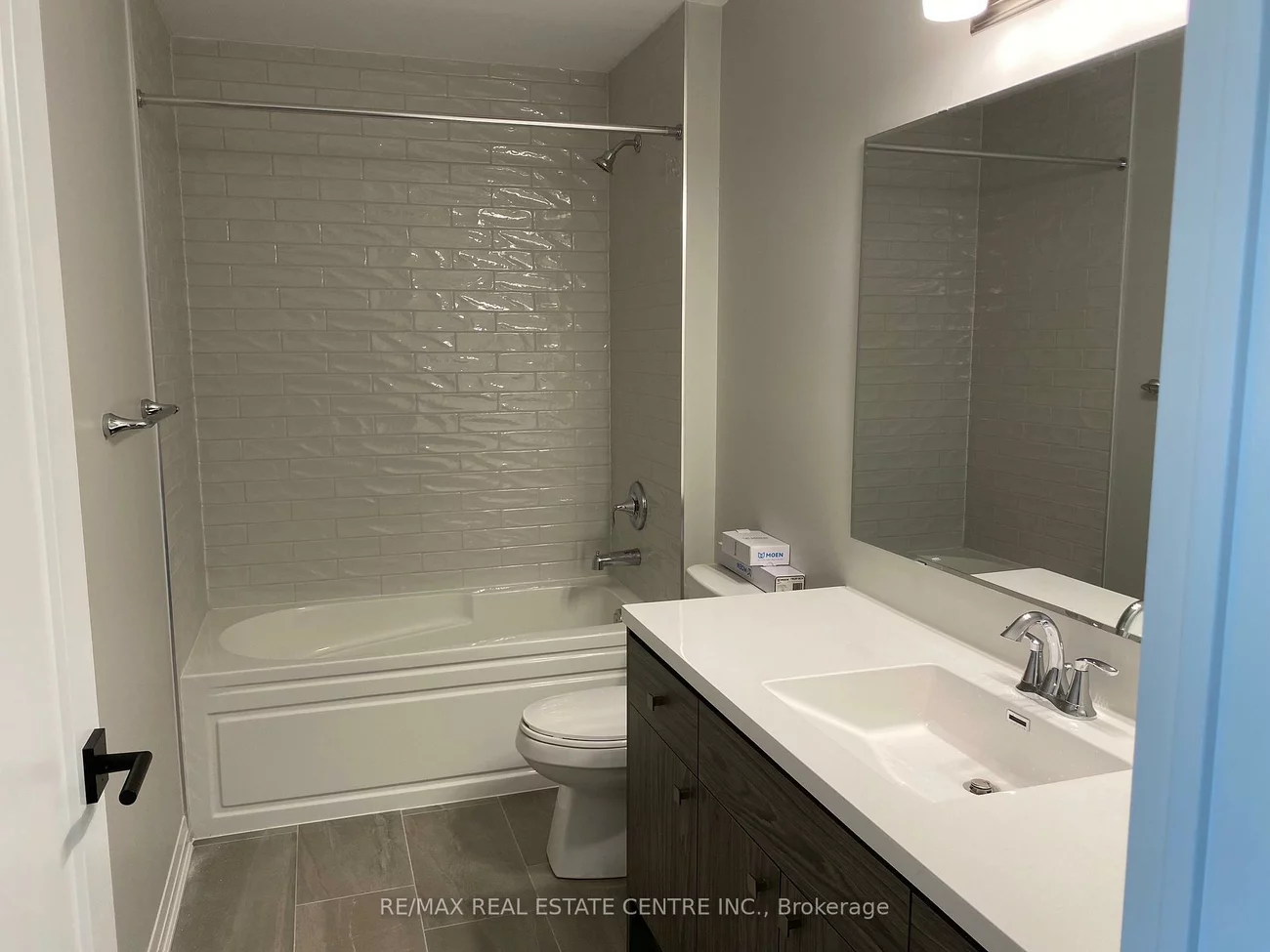 95, Dundas, 1008 - GO Glenorchy, Oakville