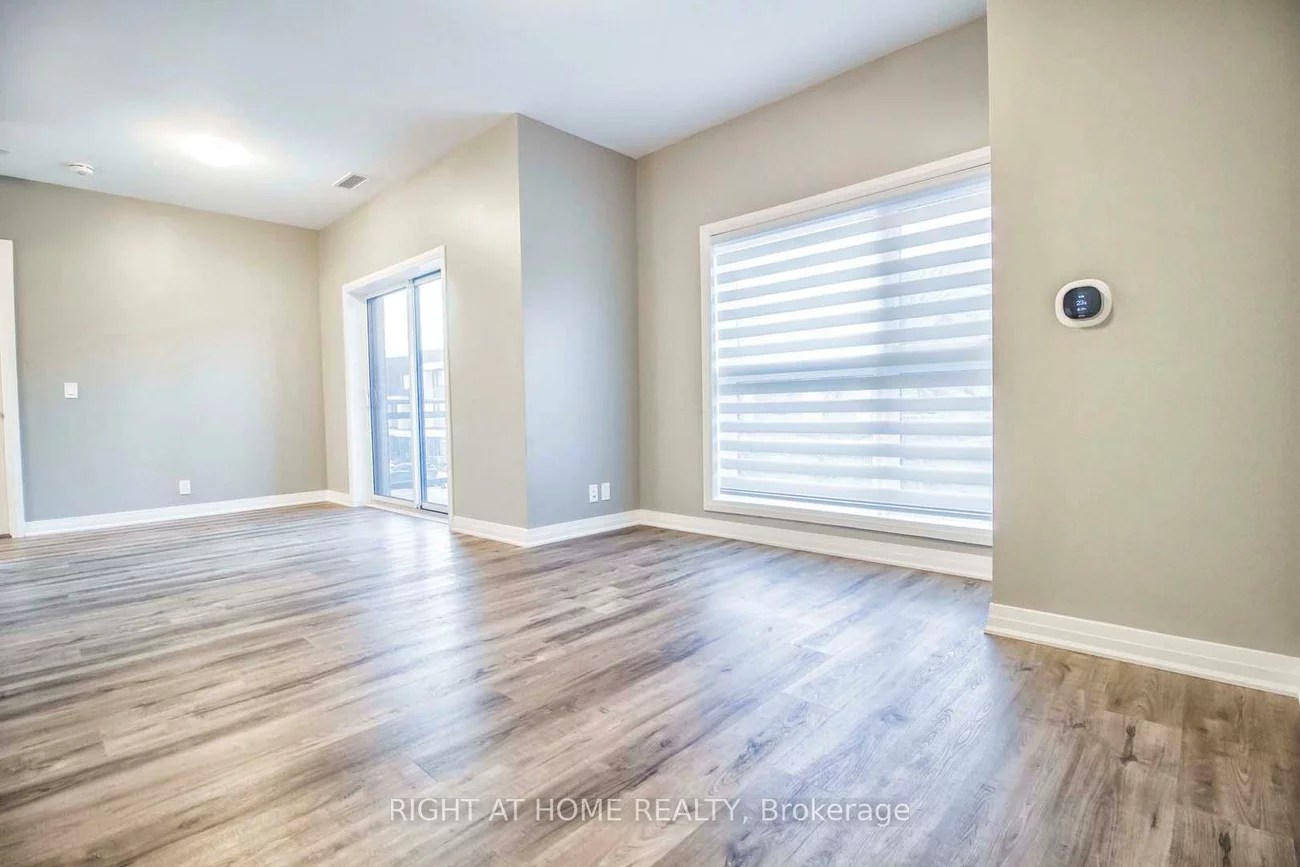 102, Grovewood Common, 1008 - GO Glenorchy, Oakville