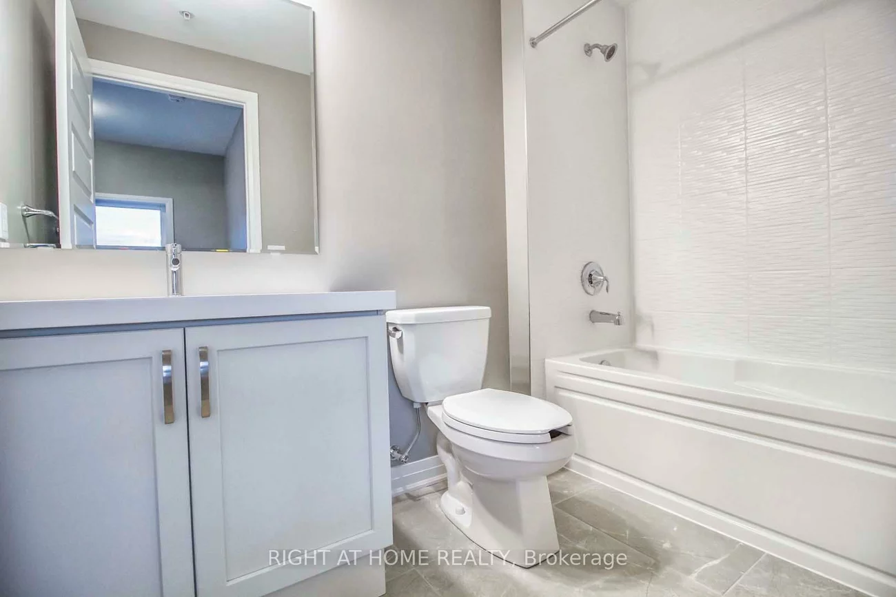 102, Grovewood Common, 1008 - GO Glenorchy, Oakville