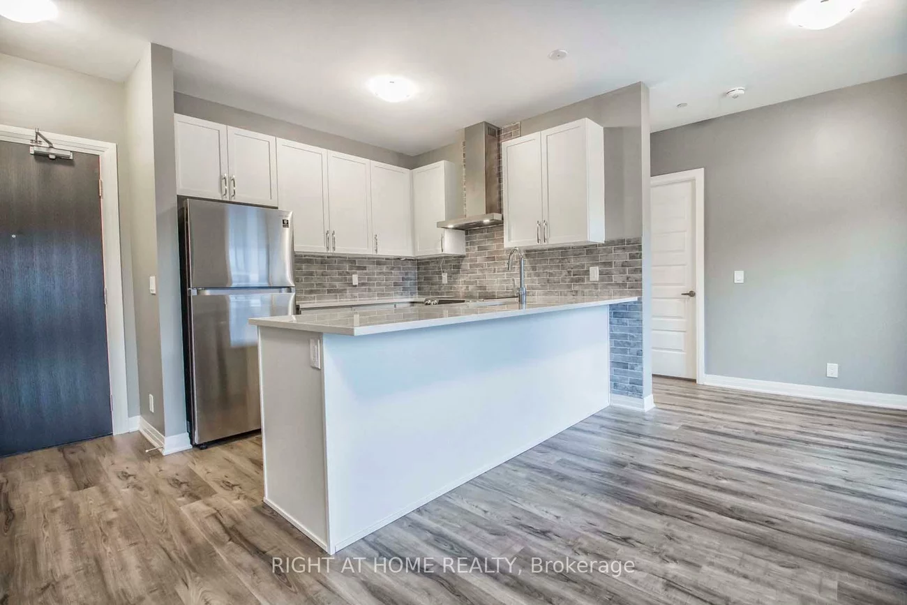 102, Grovewood Common, 1008 - GO Glenorchy, Oakville
