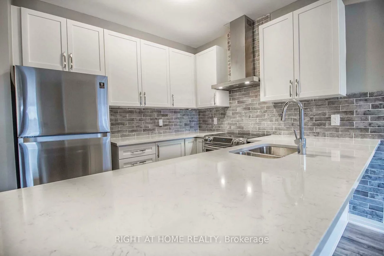 102, Grovewood Common, 1008 - GO Glenorchy, Oakville