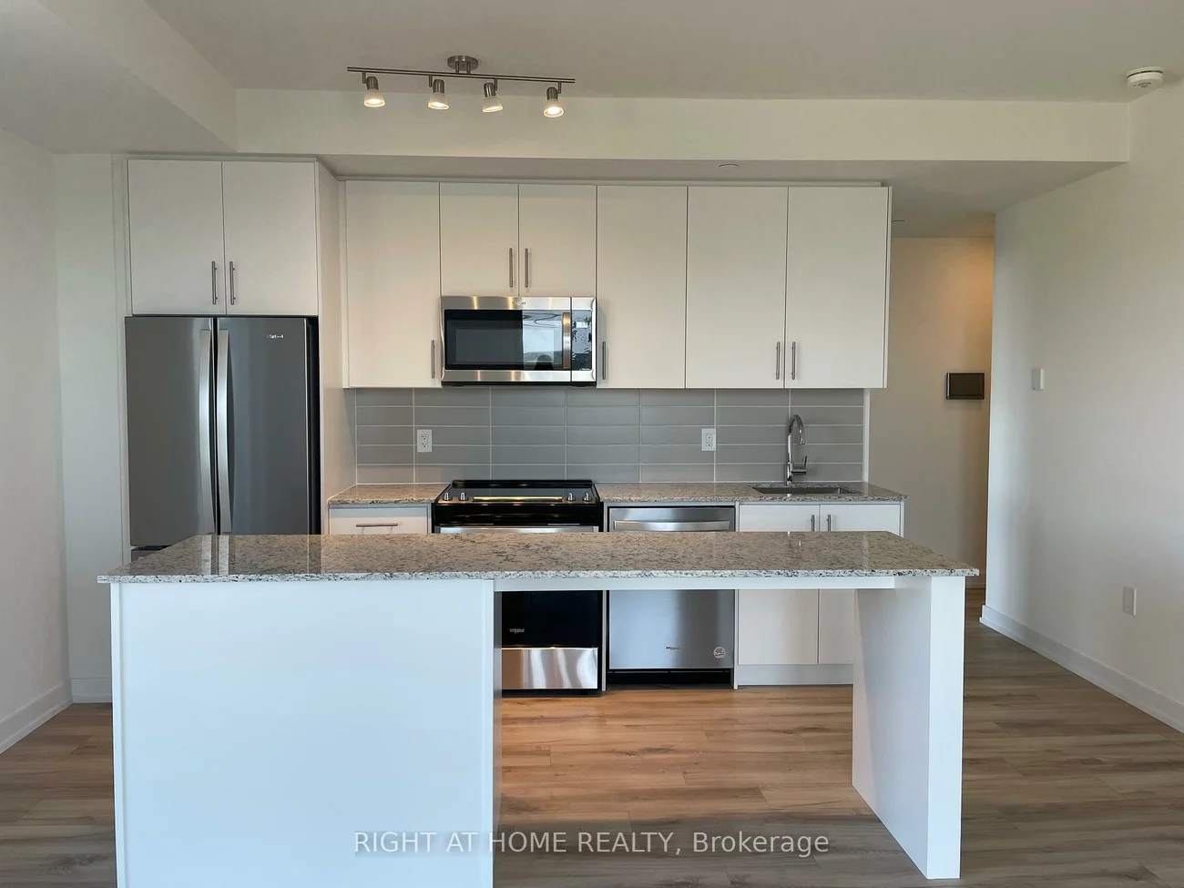 345, Wheat Boom, 1010 - JM Joshua Meadows, Oakville