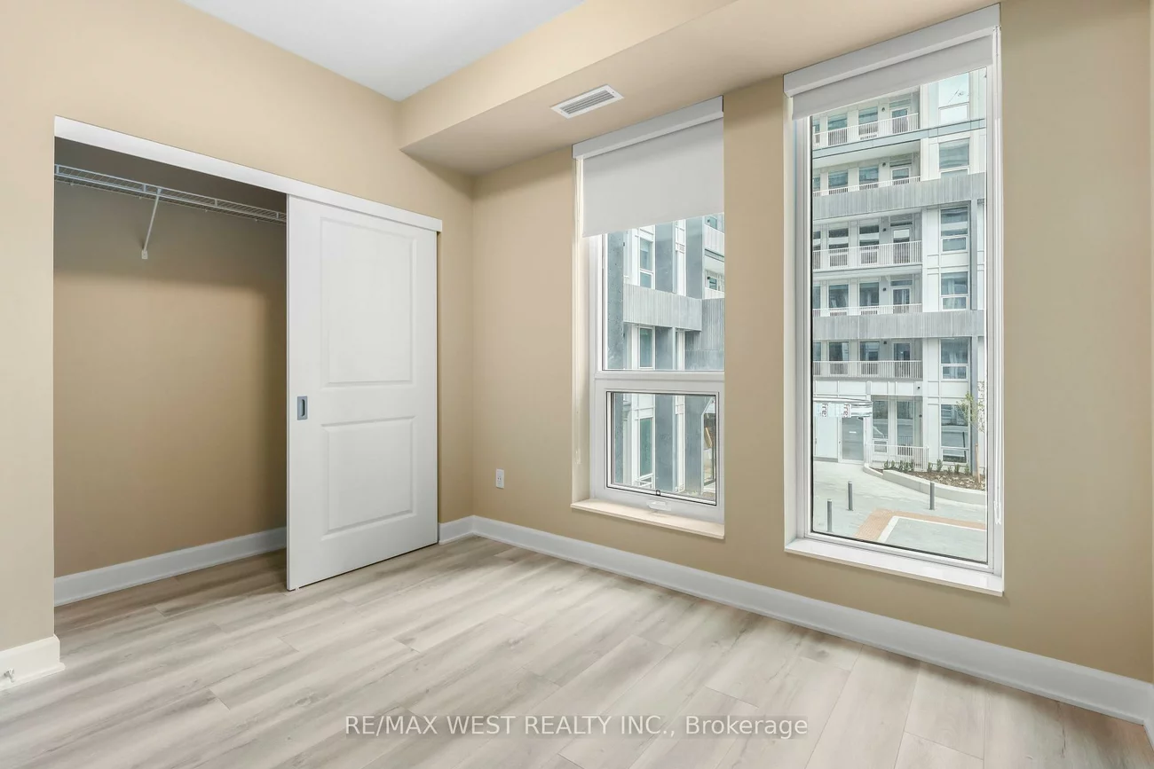 3240, William Coltson, 1010 - JM Joshua Meadows, Oakville