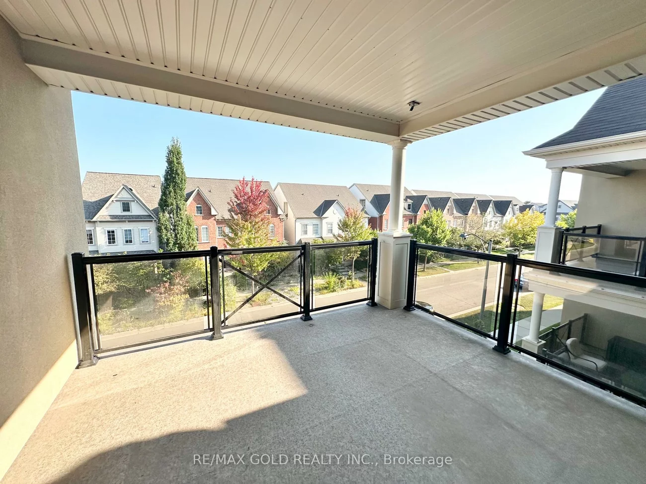 263, Georgian, 1015 - RO River Oaks, Oakville
