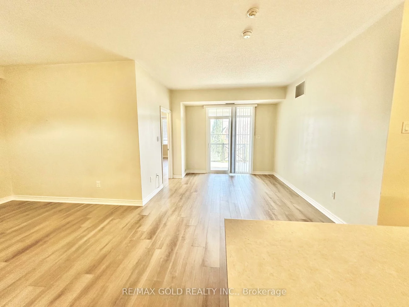 263, Georgian, 1015 - RO River Oaks, Oakville