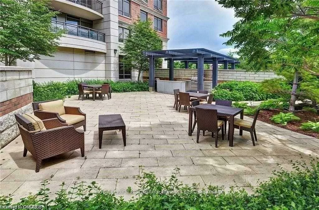 2391, Central Park, 1015 - RO River Oaks, Oakville