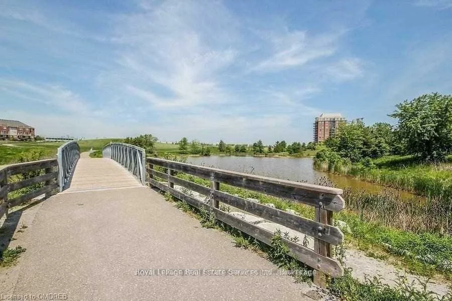 2391, Central Park, 1015 - RO River Oaks, Oakville