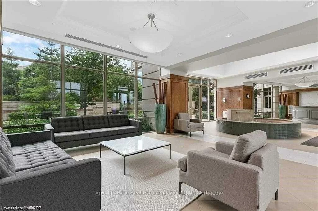 2391, Central Park, 1015 - RO River Oaks, Oakville