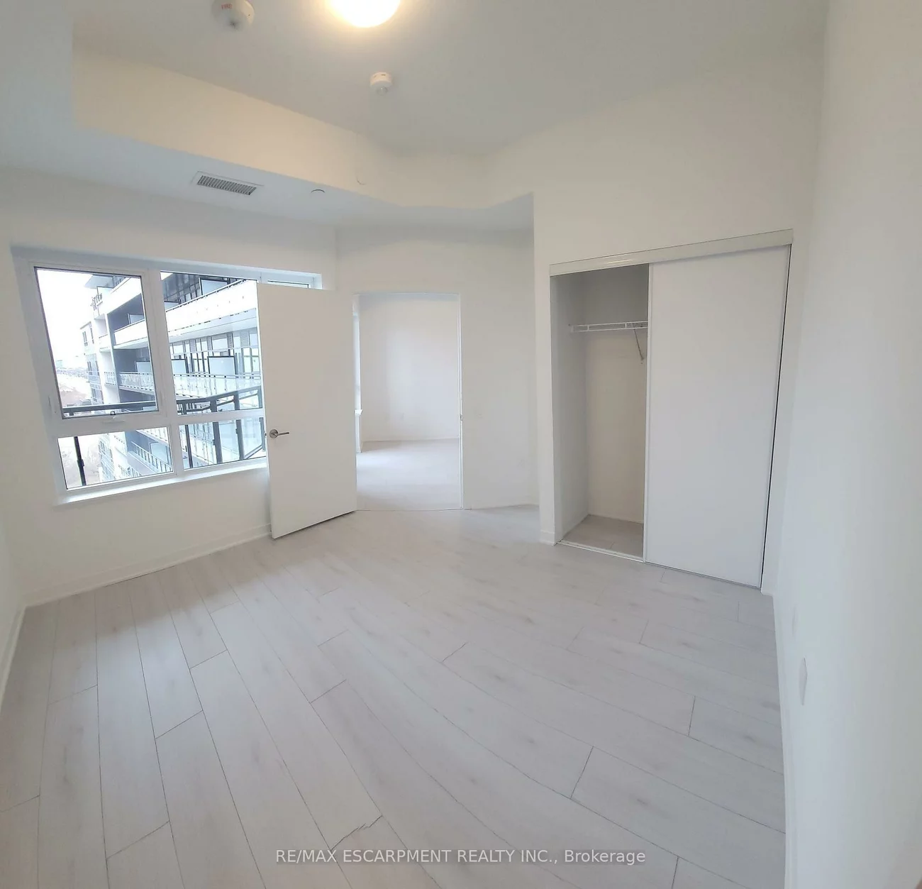 395, Dundas, 1008 - GO Glenorchy, Oakville