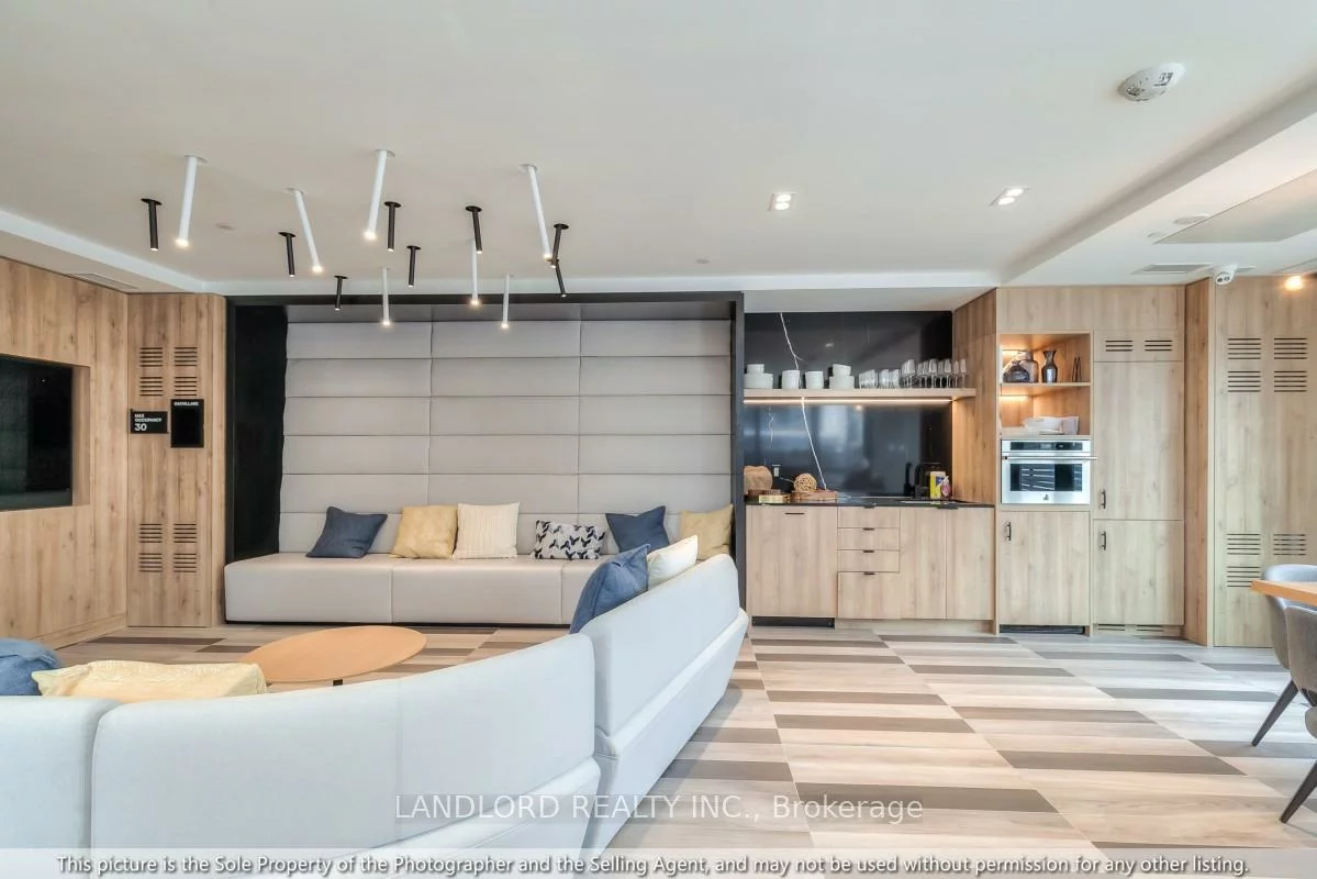 345, Wheat Boom, 1010 - JM Joshua Meadows, Oakville