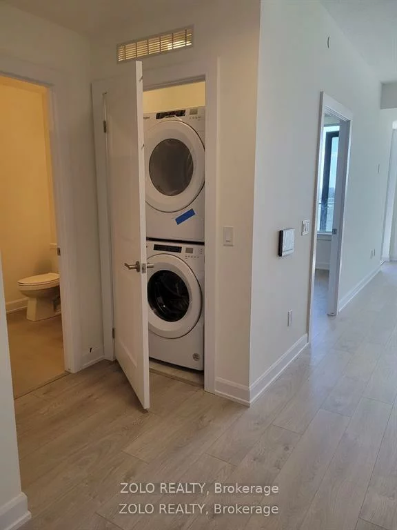 3220, William Coltson, 1010 - JM Joshua Meadows, Oakville