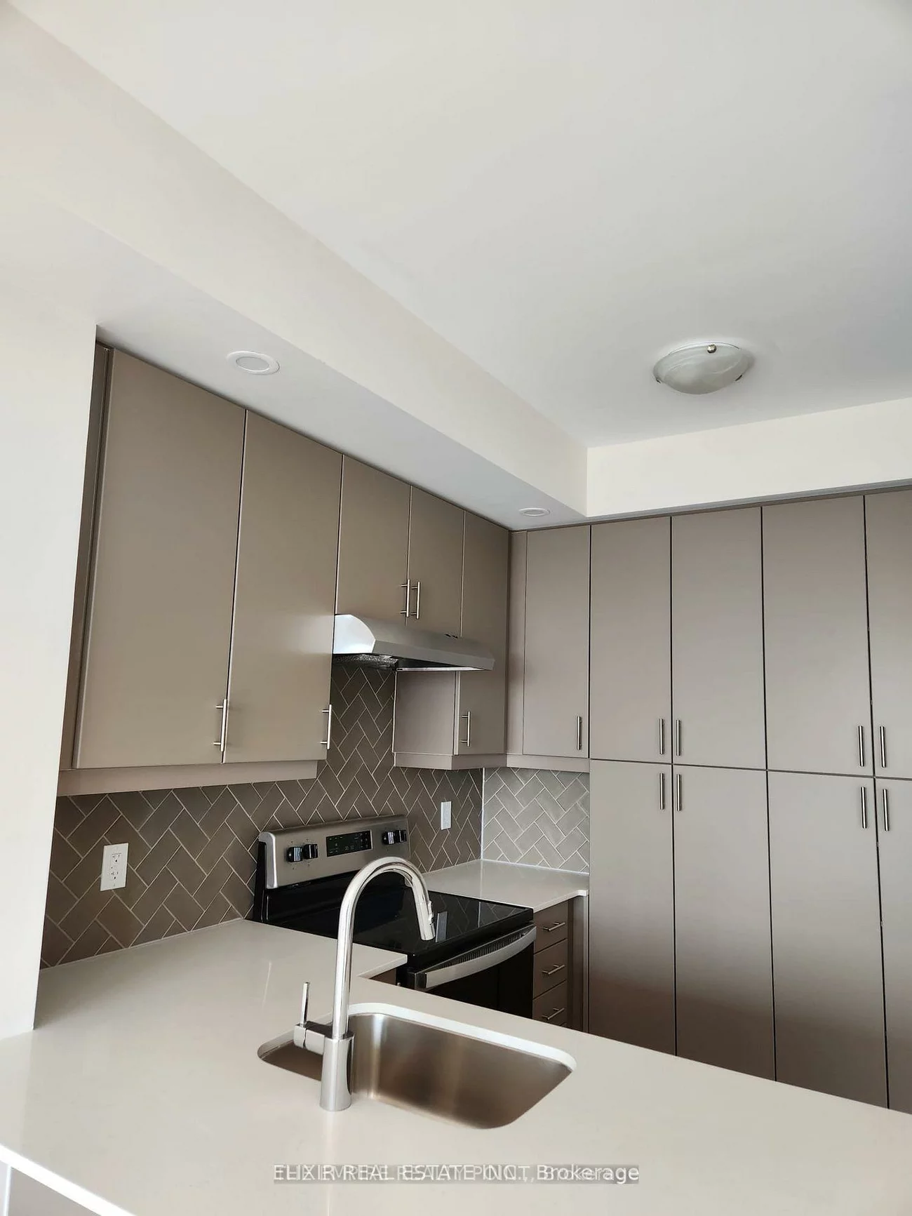 3200, William Coltson, 1010 - JM Joshua Meadows, Oakville