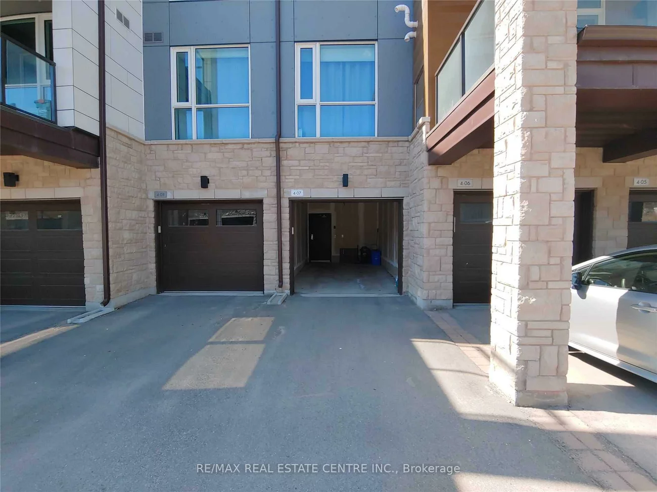 2393, Bronte, 1019 - WM Westmount, Oakville