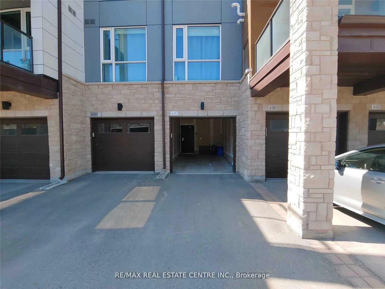 2393, Bronte, 1019 - WM Westmount, Oakville