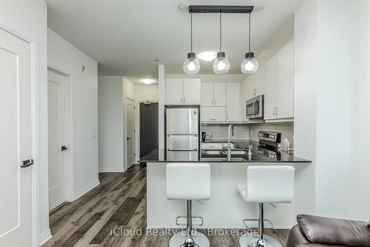 102, Grovewood Common, 1008 - GO Glenorchy, Oakville