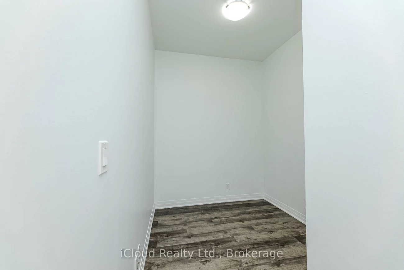 102, Grovewood Common, 1008 - GO Glenorchy, Oakville