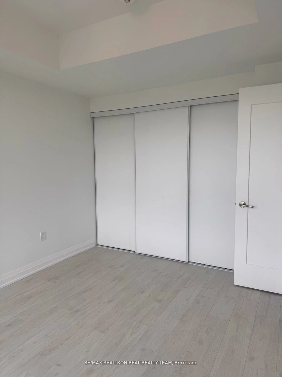 412, Silver Maple, 1010 - JM Joshua Meadows, Oakville