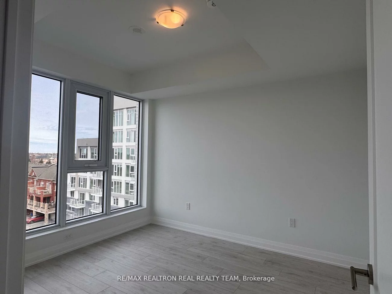 412, Silver Maple, 1010 - JM Joshua Meadows, Oakville