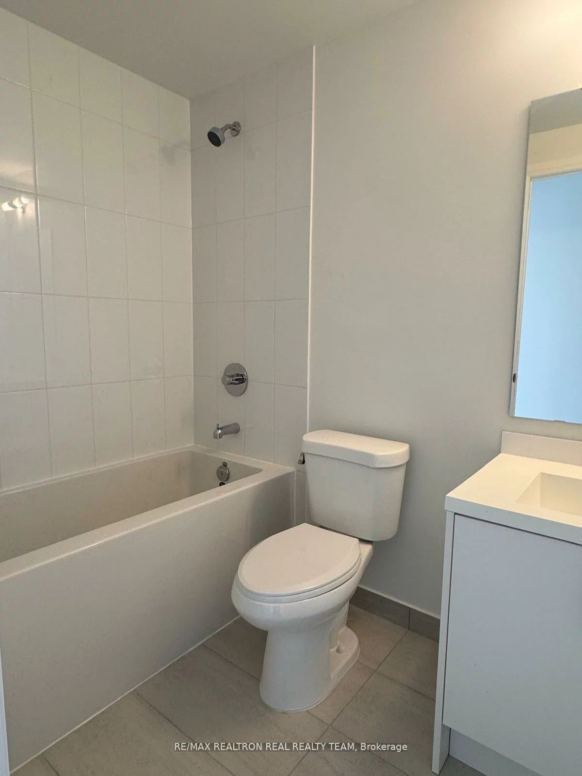 412, Silver Maple, 1010 - JM Joshua Meadows, Oakville