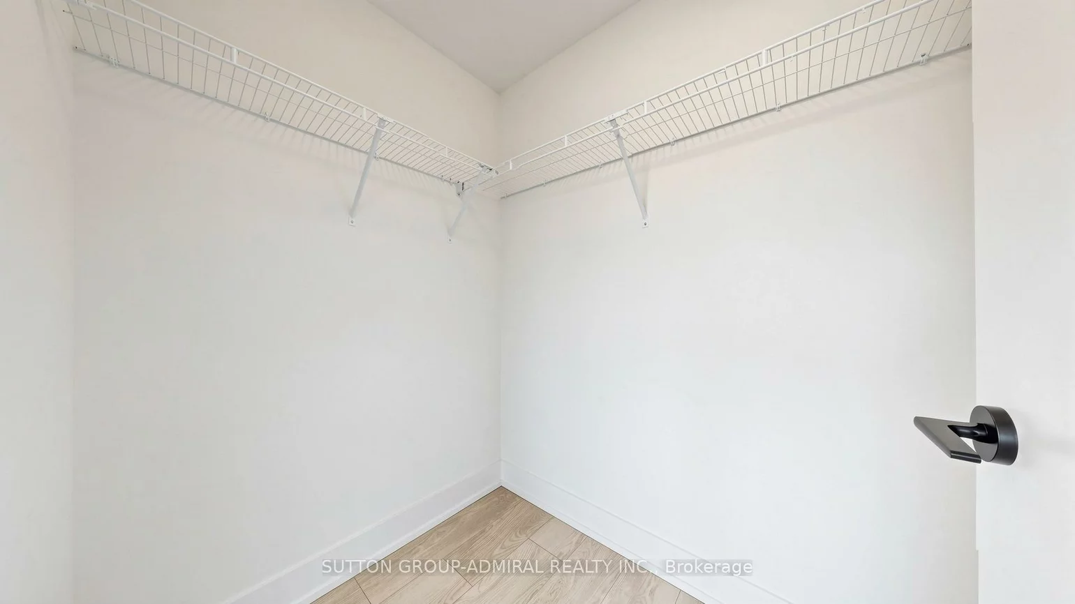 2450, Old Bronte, 1019 - WM Westmount, Oakville