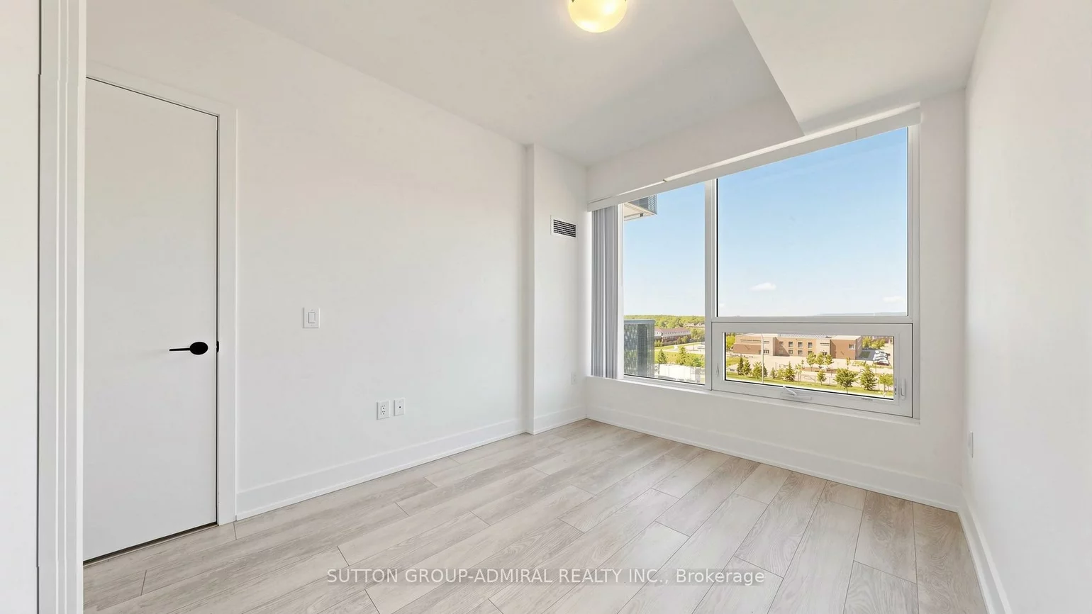 2450, Old Bronte, 1019 - WM Westmount, Oakville