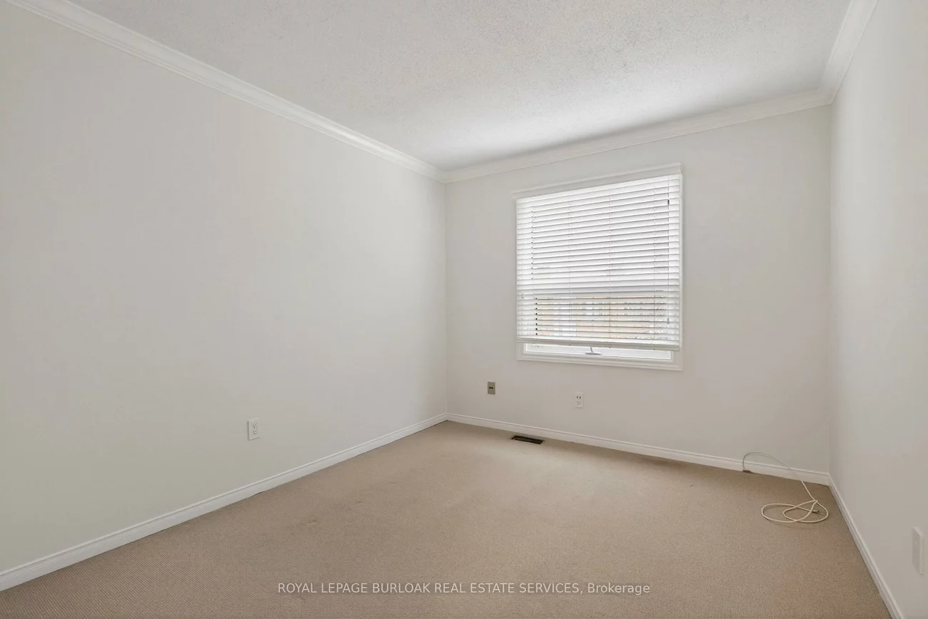 2065, Sixth, 1015 - RO River Oaks, Oakville