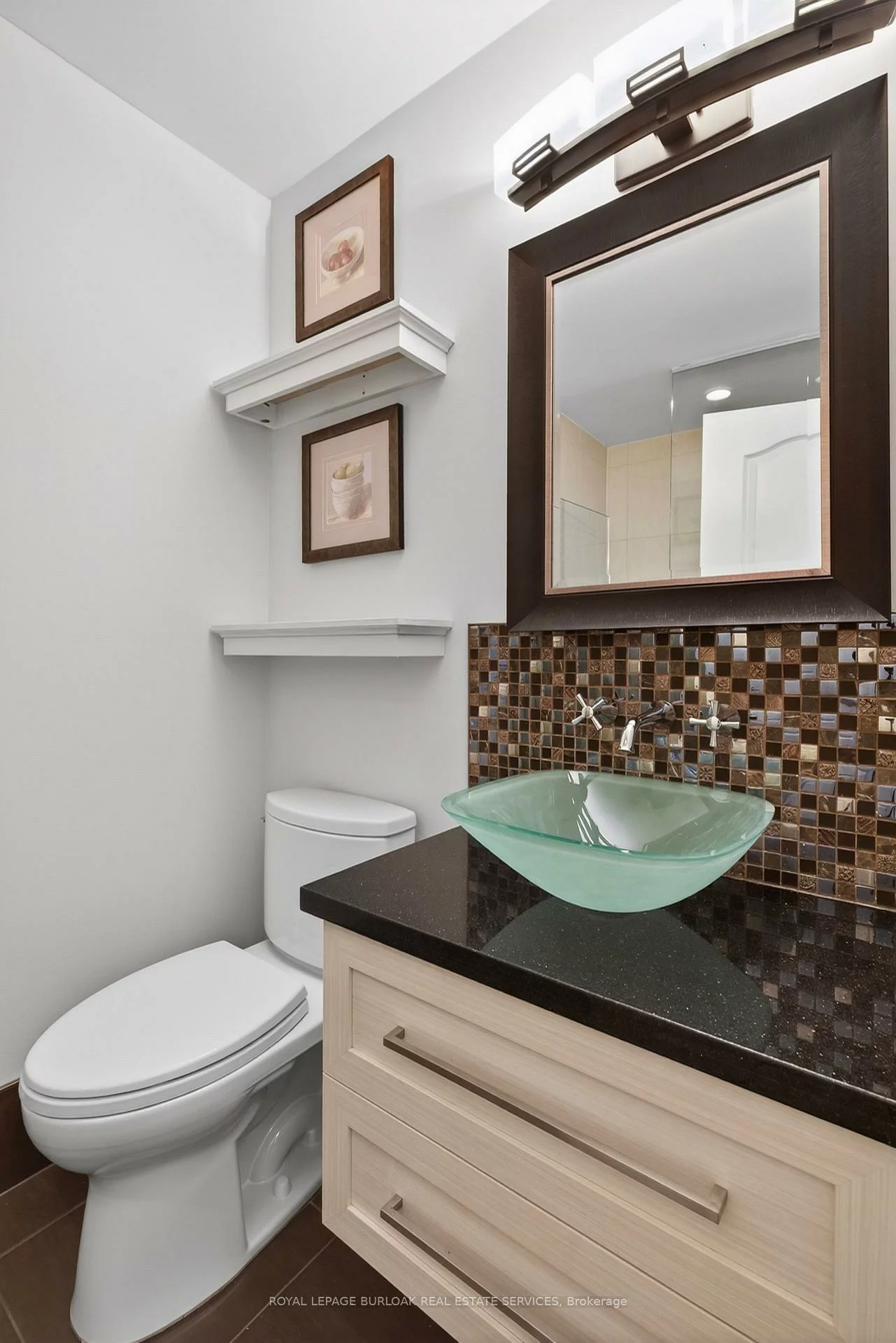 2065, Sixth, 1015 - RO River Oaks, Oakville