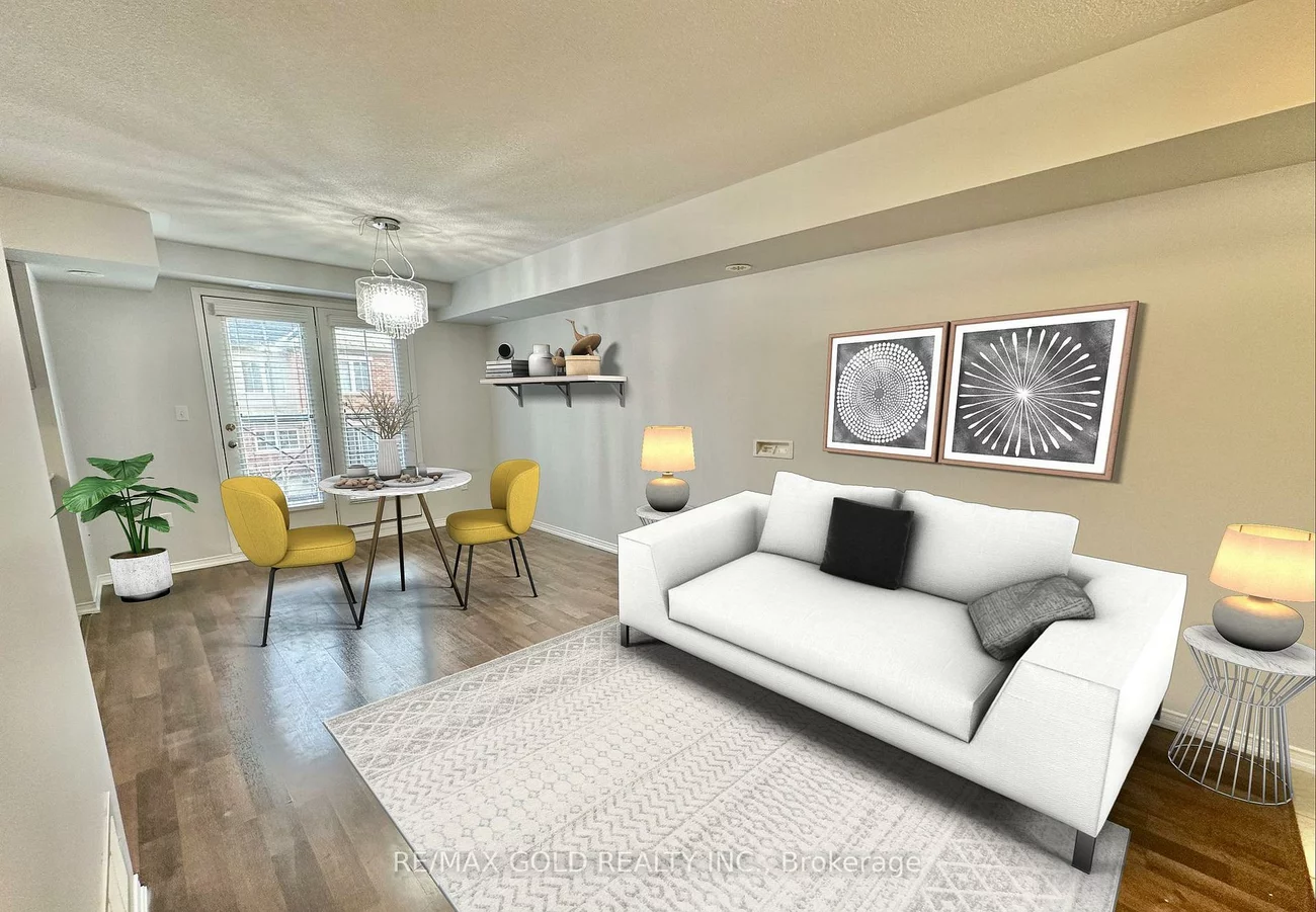2476, Post, 1015 - RO River Oaks, Oakville