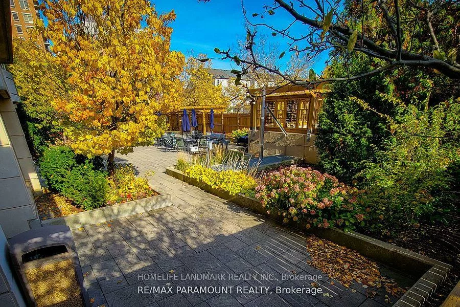 2325, Central Park, 1015 - RO River Oaks, Oakville