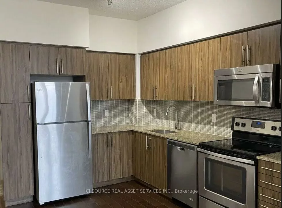 65, Speers, 1002 - CO Central, Oakville