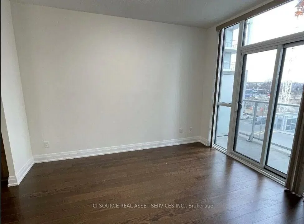 65, Speers, 1002 - CO Central, Oakville