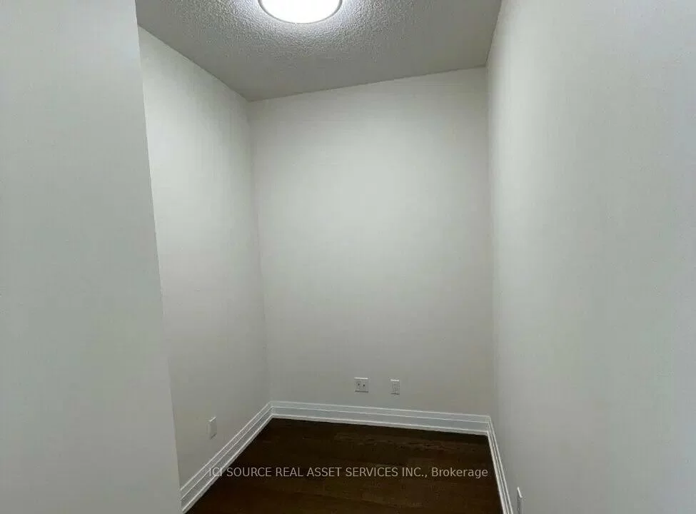 65, Speers, 1002 - CO Central, Oakville