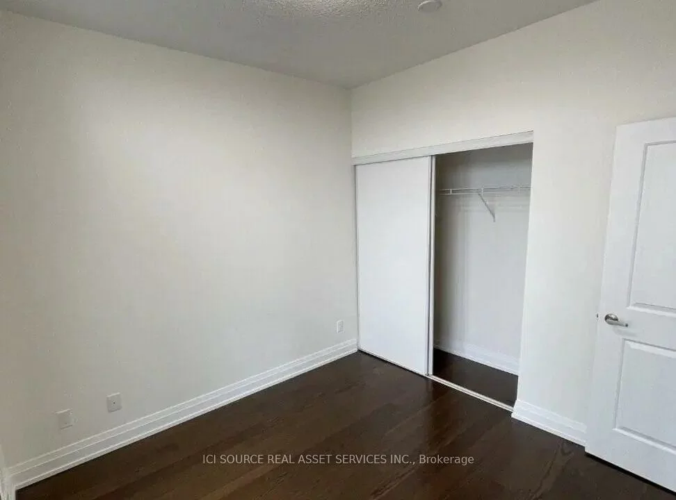 65, Speers, 1002 - CO Central, Oakville