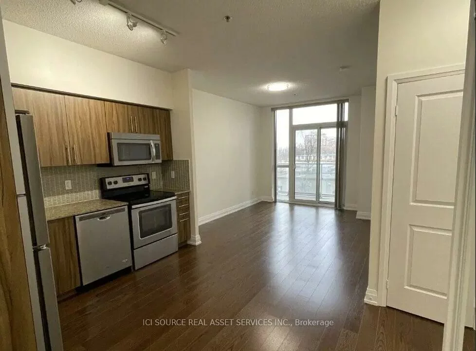 65, Speers, 1002 - CO Central, Oakville