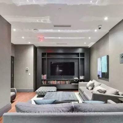 65, Speers, 1002 - CO Central, Oakville