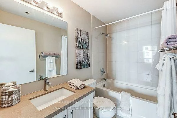 2490, Old Bronte, 1019 - WM Westmount, Oakville