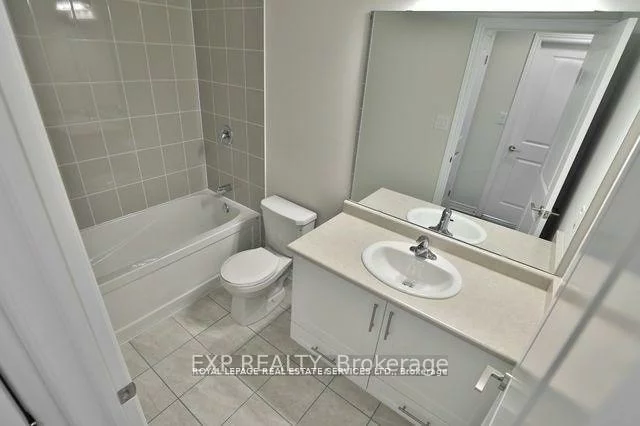 150, Oak Park, 1015 - RO River Oaks, Oakville