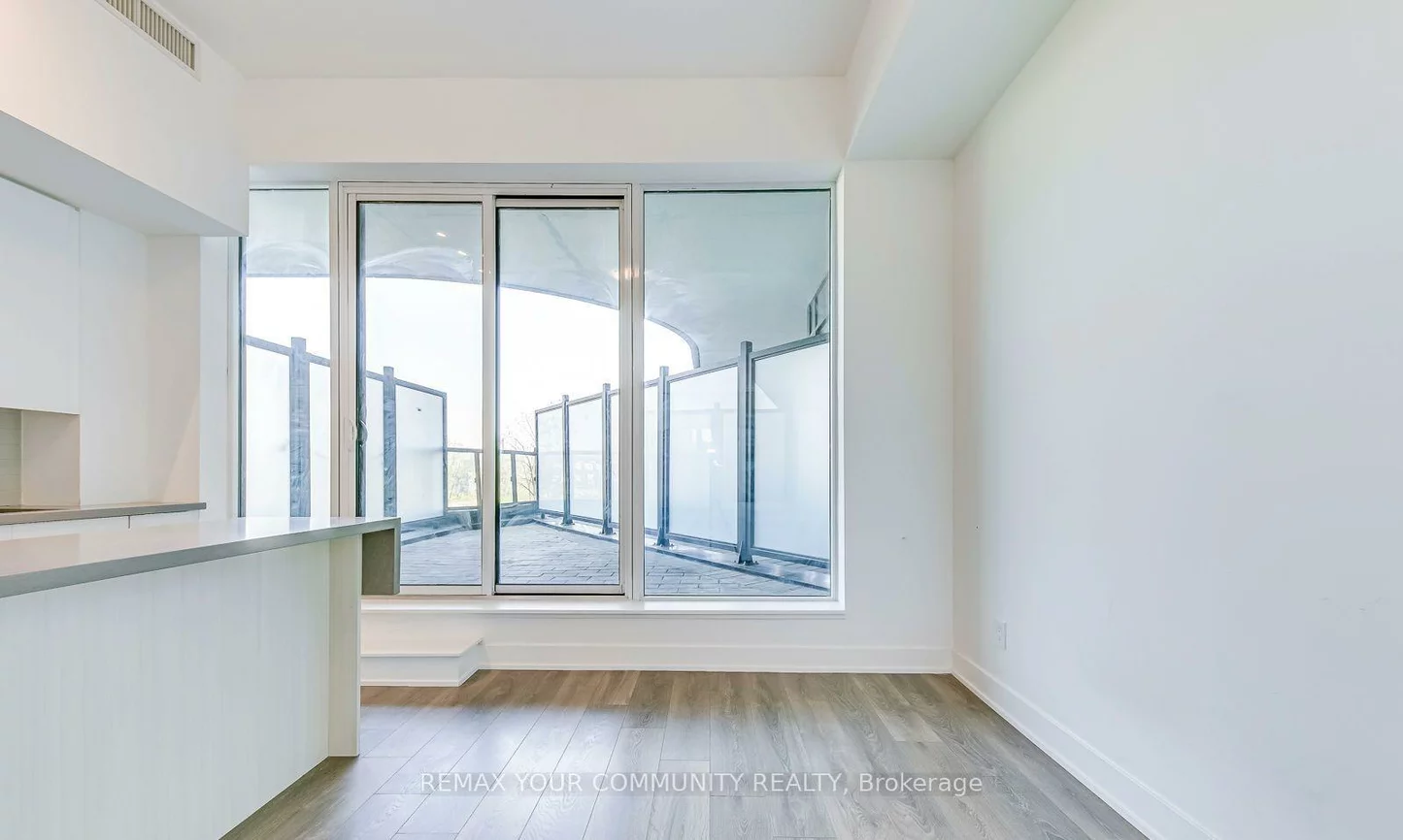 2485, Taunton, 1015 - RO River Oaks, Oakville