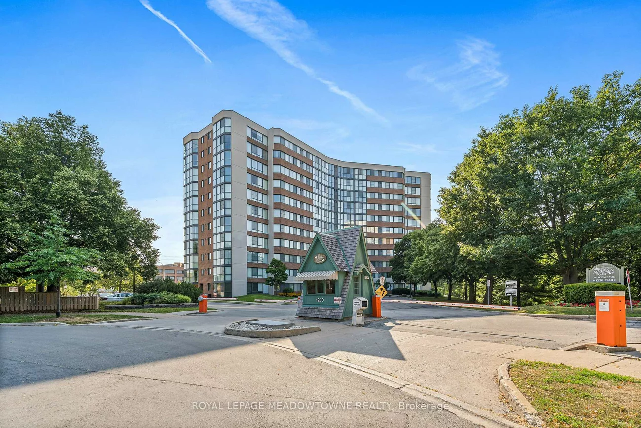 1230, Marlborough, 1003 - CP College Park, Oakville