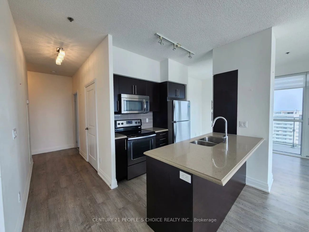 65, Speers, 1002 - CO Central, Oakville
