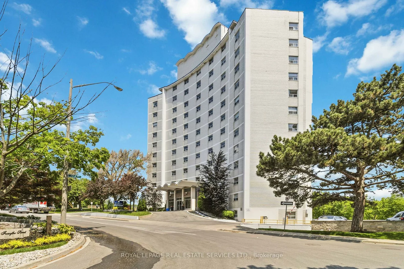 125, Forsythe, 1002 - CO Central, Oakville