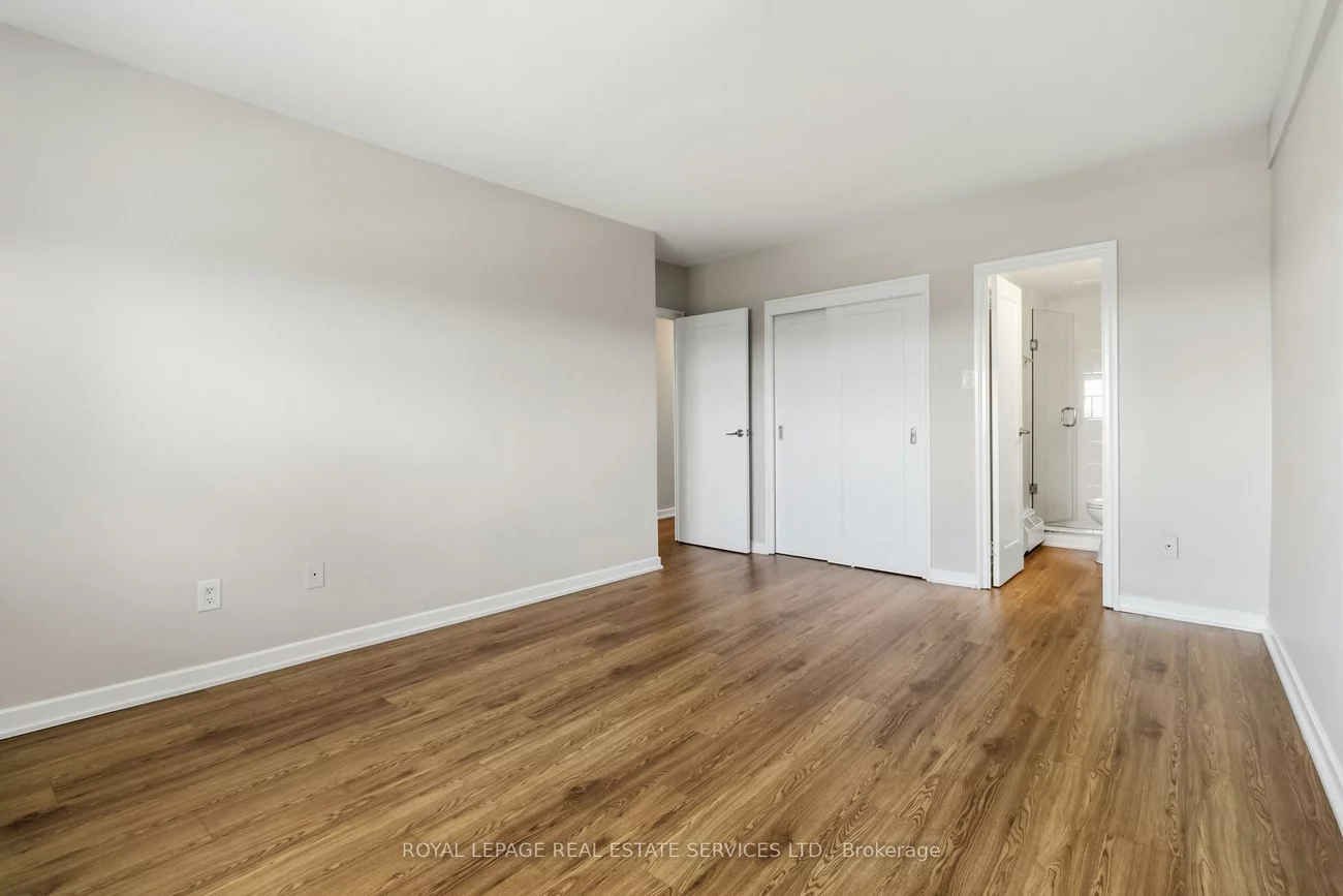 125, Forsythe, 1002 - CO Central, Oakville