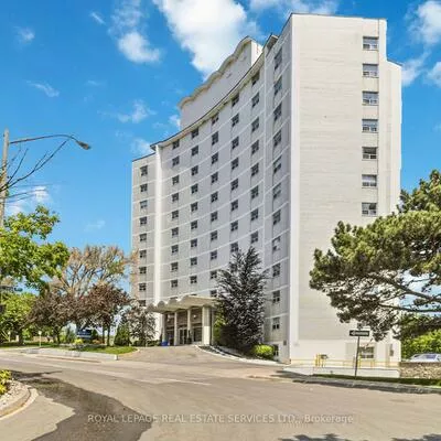 125, Forsythe, 1002 - CO Central, Oakville