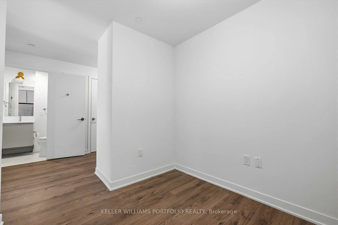 395, Dundas, 1008 - GO Glenorchy, Oakville