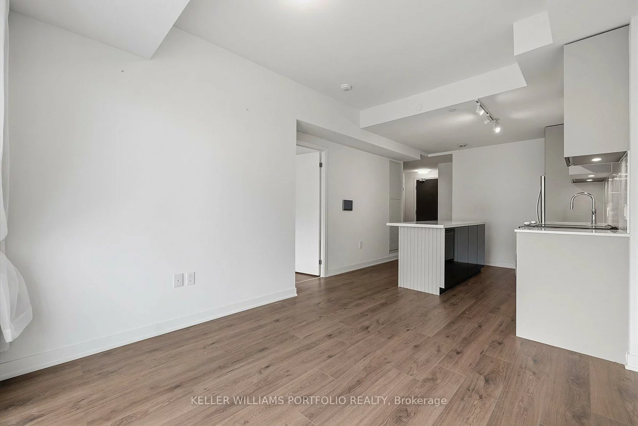 395, Dundas, 1008 - GO Glenorchy, Oakville