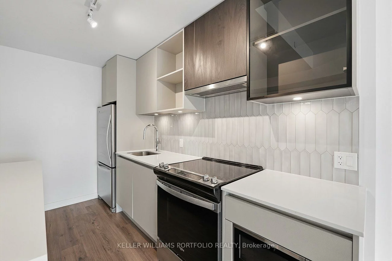 395, Dundas, 1008 - GO Glenorchy, Oakville